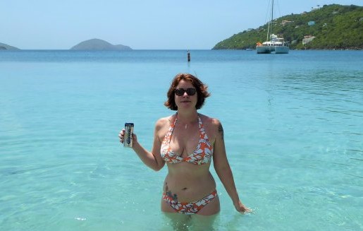 Tourists Return To Magen's Bay in St. Thomas ... Where Cruise Ships Still Dare To Go