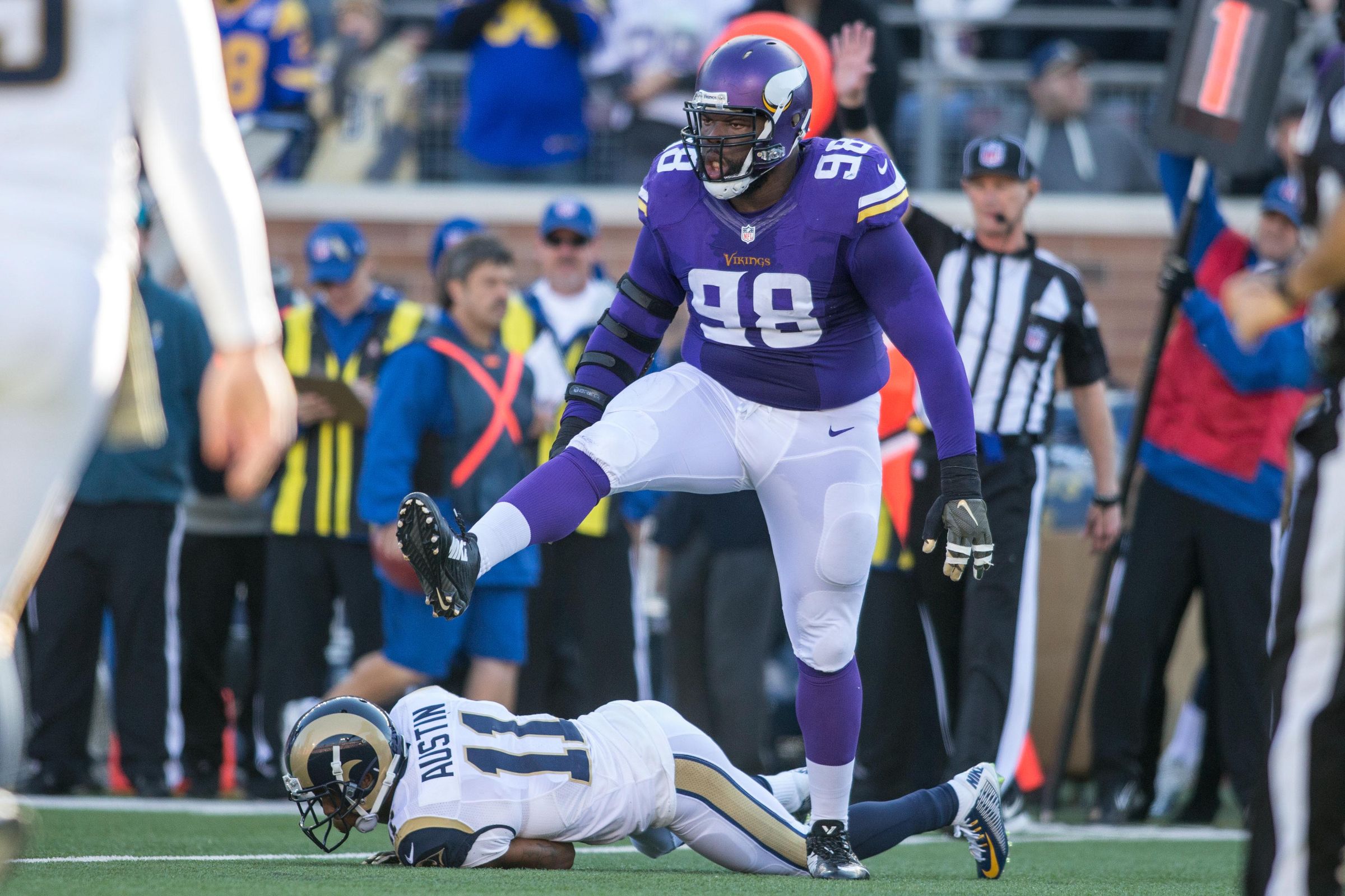 St. Croix's Linval Joseph: I Want Aaron Rodgers Because The