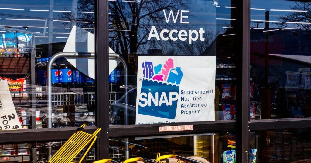 DHS: U.S. Department of Agriculture Will Send SNAP Benefits Early Because of Federal Shutdown