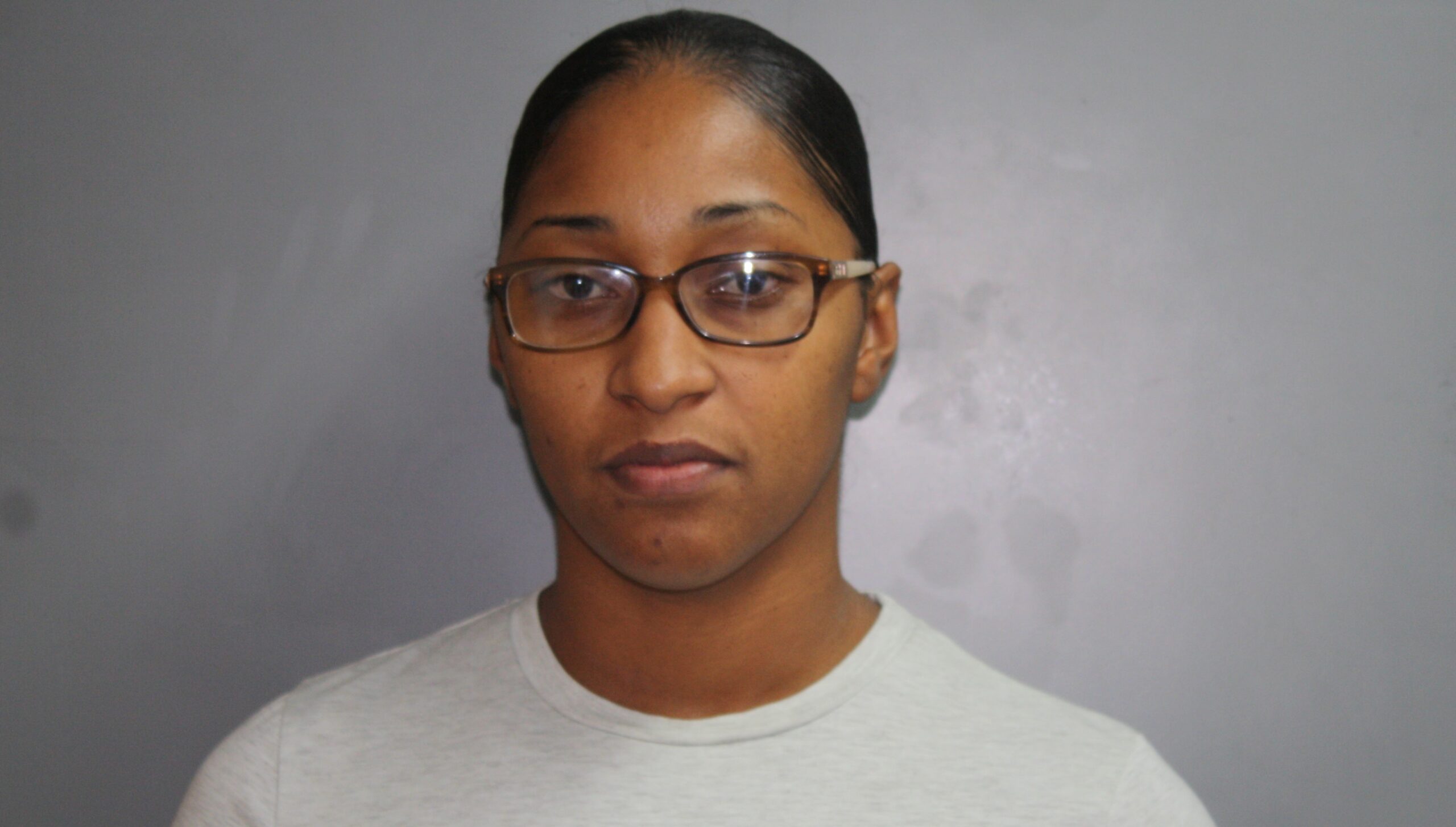 VIPD: St. Croix Woman Forged Check For $4,000 In Her Mother's Name