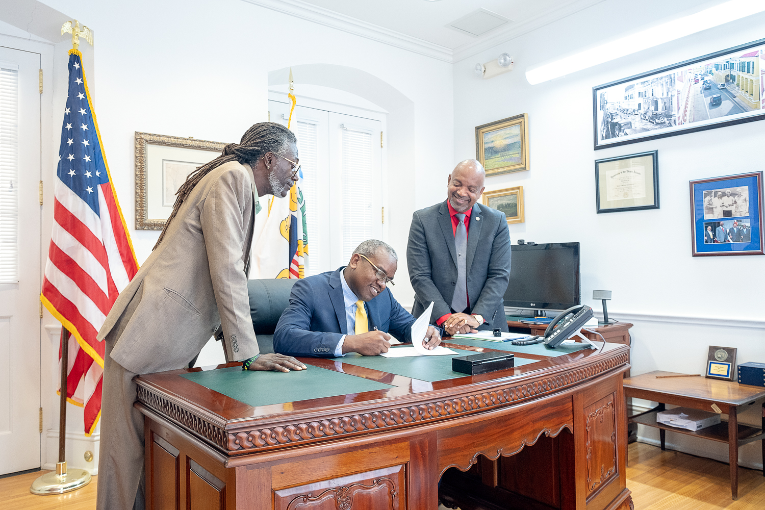 Bryan Signs 13 Bills Into Law  ... Vetoes 5 Measures: Gov't House