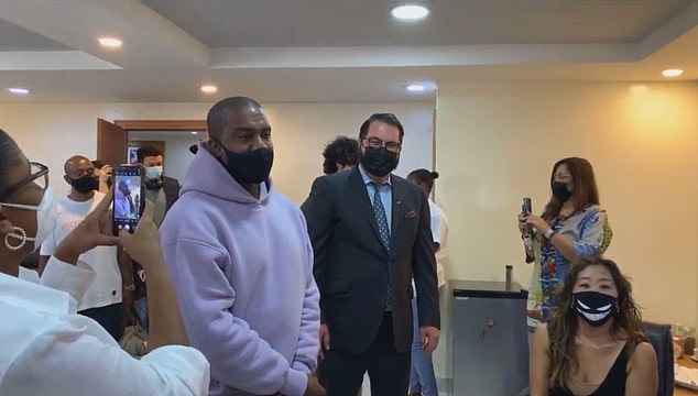 Kanye West Says The President Of Haiti Gave Him An Island To Develop