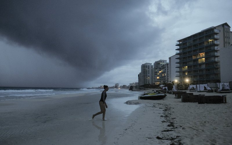 Hurricane Zeta Slams Into Mexico's Caribbean Coast