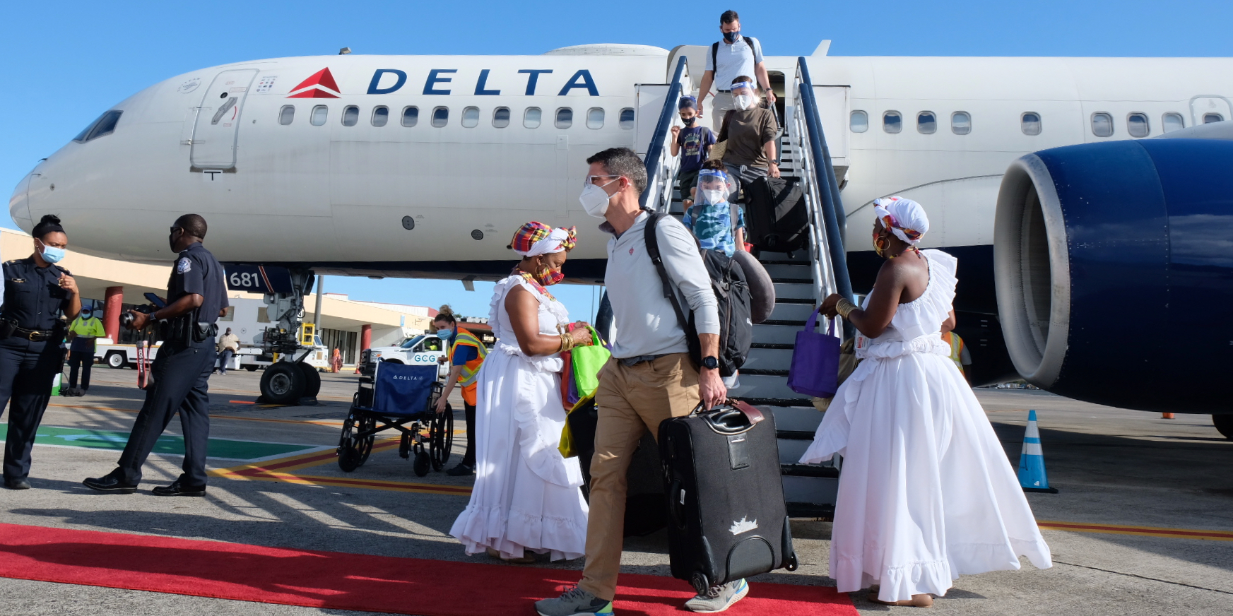 Delta Air Lines New Nonstop Service From Minneapolis To St. Thomas Began 2 Days Before Christmas