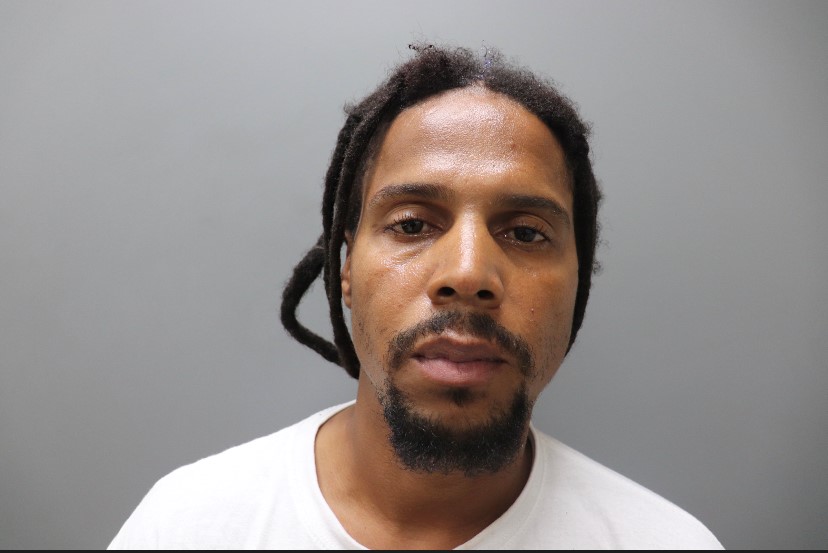 St. Thomas Man Who Allegedly Attacked Woman While She Was Holding Her Child Arrested: VIPD