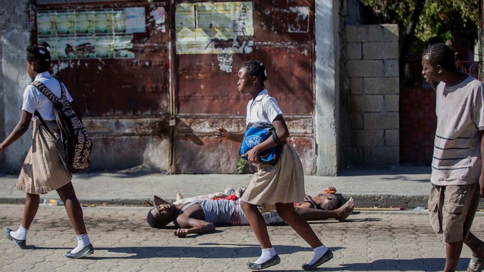 8 Dead, Including Prison Director, After Haiti Jail Break, Free-For-All