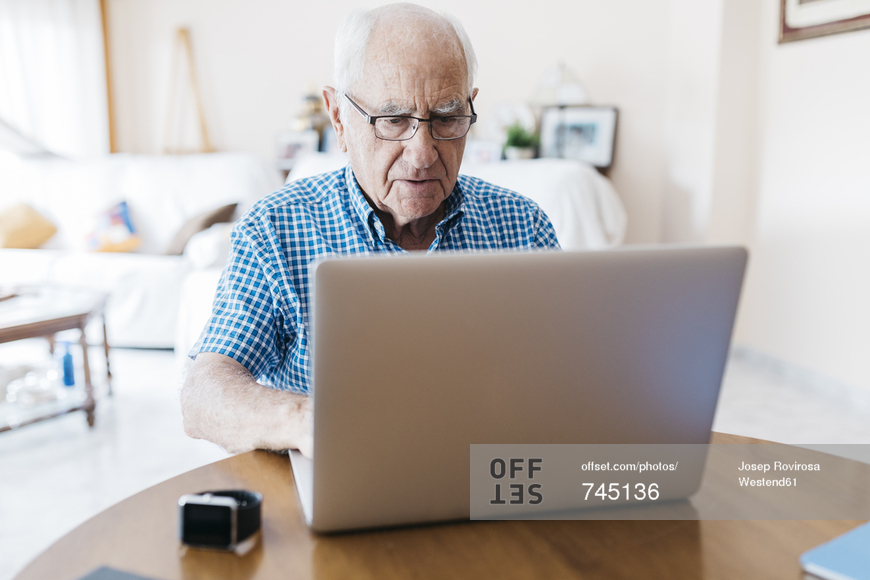 Social Security Lets You Change Your Direct Deposit Information Online