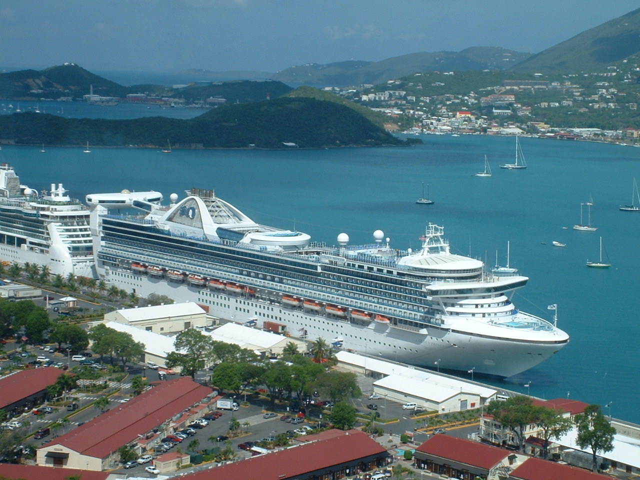 All Cruise Ship Passengers 12 And Over Must Be Fully Vaccinated To Visit USVI