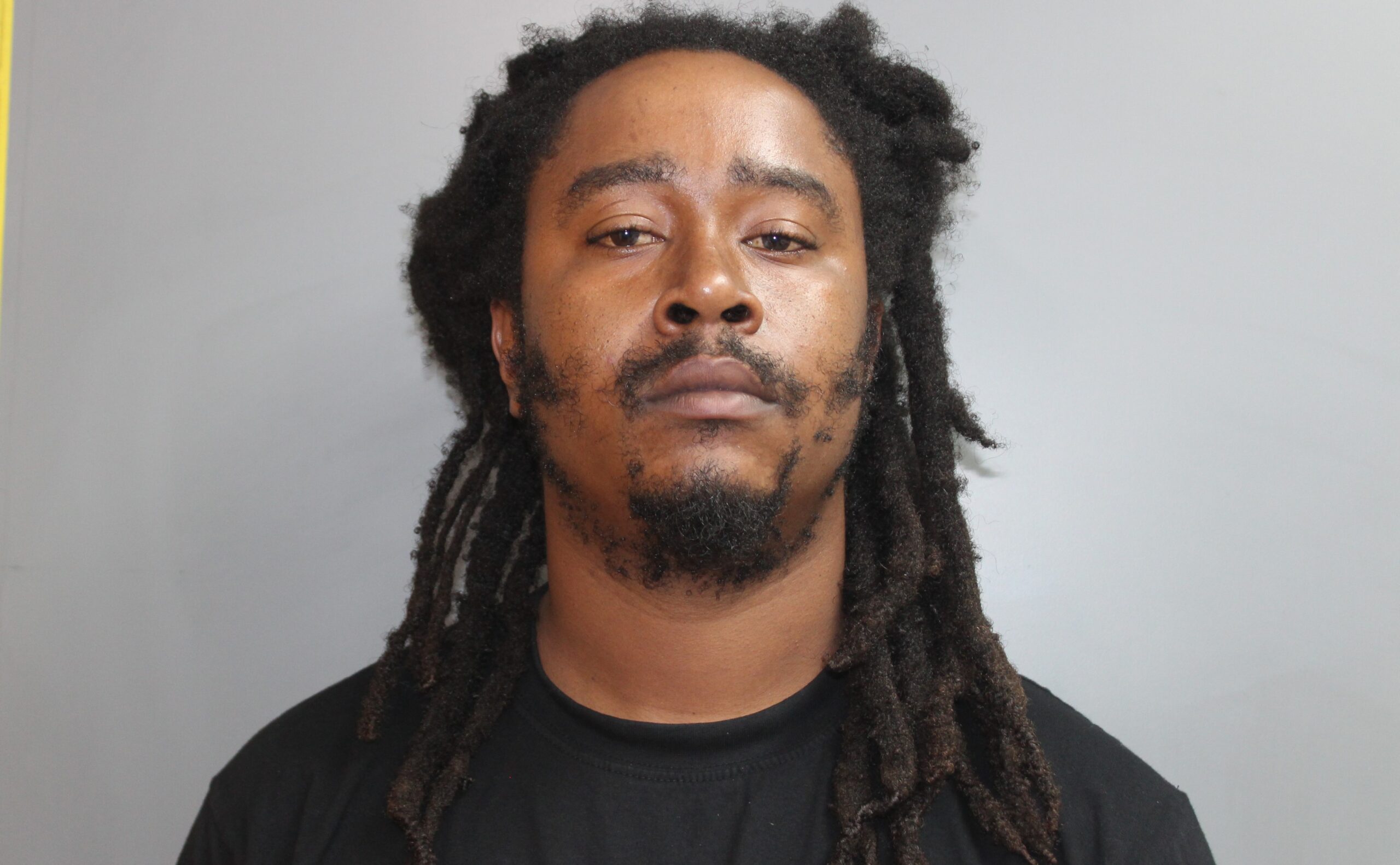 Police Need Your Help To Find Raheem Matthew Wanted For Gun, Drug Possession: VIPD