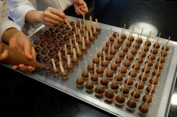 See's Candies Must Face Worker's COVID Lawsuit After Cali High Court Denies Appeal