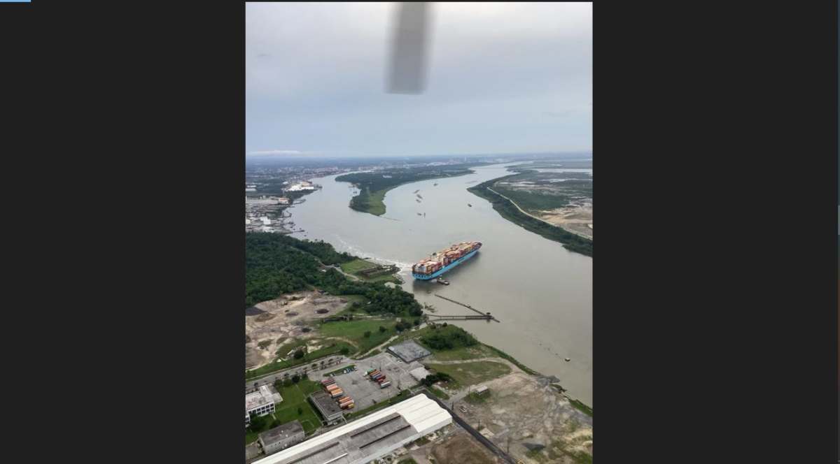 Coast Guard Enforces Safety Zone After Vessel Runs Aground In Savannah River