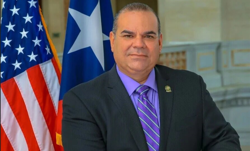 Ex Puerto Rico Legislator Gets 5 Years For Bribery and Kickback Scheme