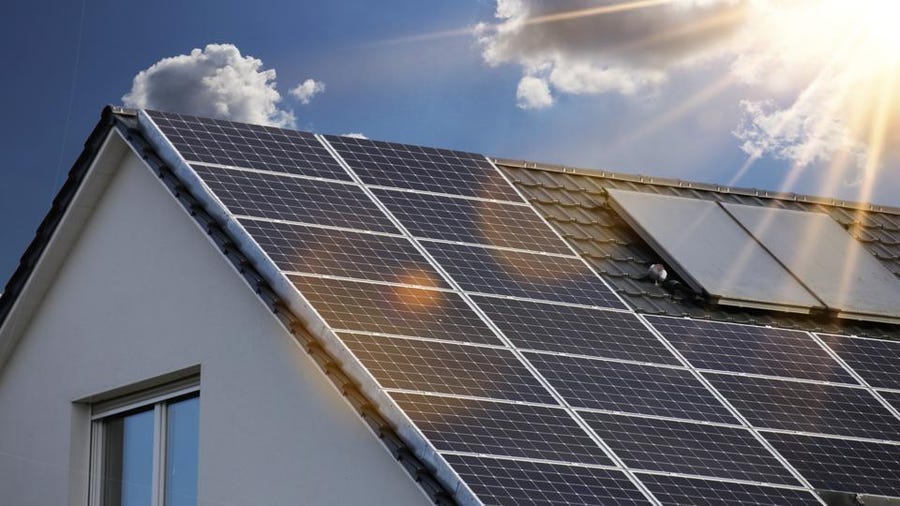 Bryan Begins Solar Financing Program To Help USVI Transition Homes to Renewable Energy