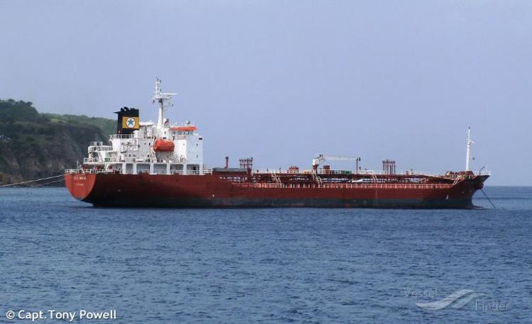 Oil Tanker Owners Slapped With 0,000 Fine For Polluting The Air With High-Sulfur Fuel