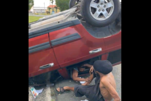 Four Good Samaritans Work To Free Elderly Woman Trapped In Overturned SUV