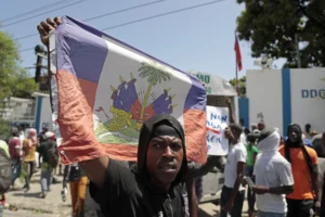 Haitian gang opens fire on group of machete-carrying church folks trying to take back streets