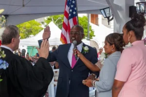 Governor Bryan Seeks Divorce From First Lady