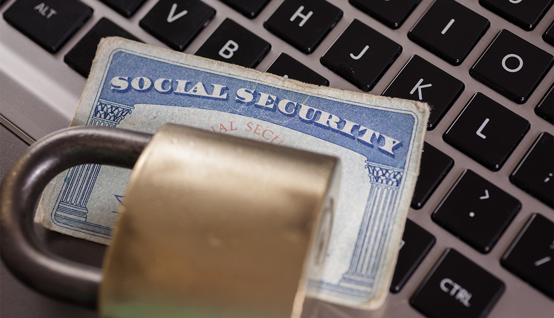 Social Security Cards Are Safer At Home