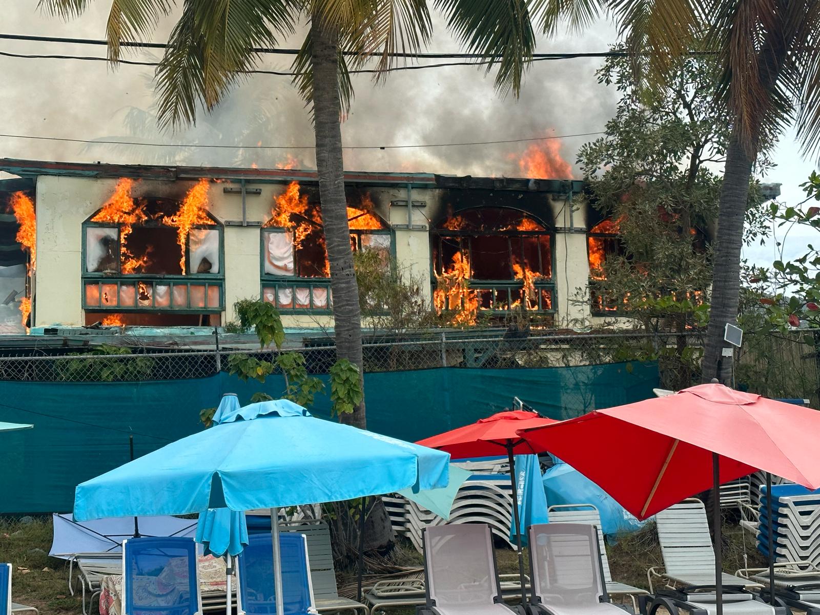 Firefighters tackle blaze at abandoned St. Thomas hotel