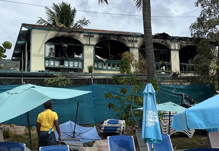 Firefighters tackle blaze at abandoned St. Thomas hotel