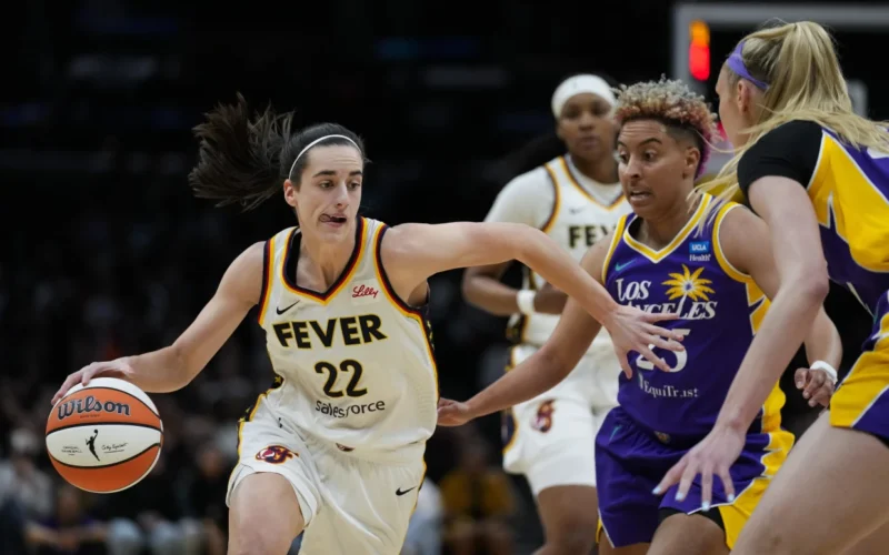 Indiana Fever beat L.A. Sparks, Caitlin Clark's first WNBA win
