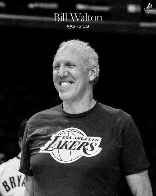 Bill Walton, Hall of Fame player who became a star broadcaster, dies of cancer at 71