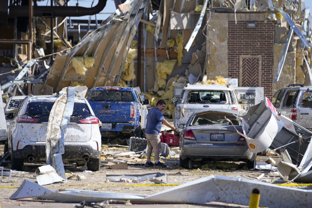 At least 22 dead in Memorial Day weekend storms that devastated several US states