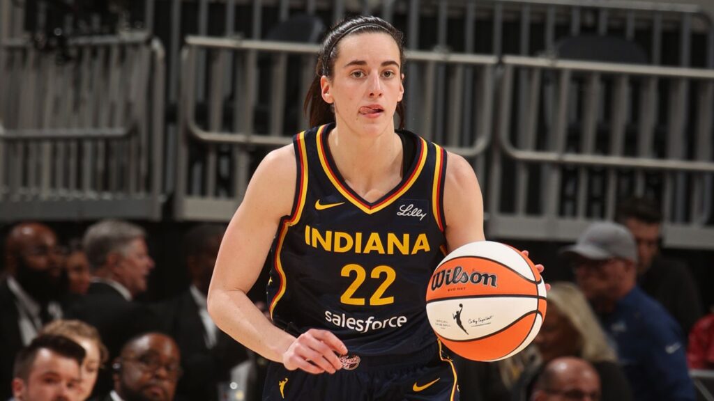 Fever Coach Reveals Plan For Caitlin Clark, Indiana Ahead Of Tonight's Season Opener