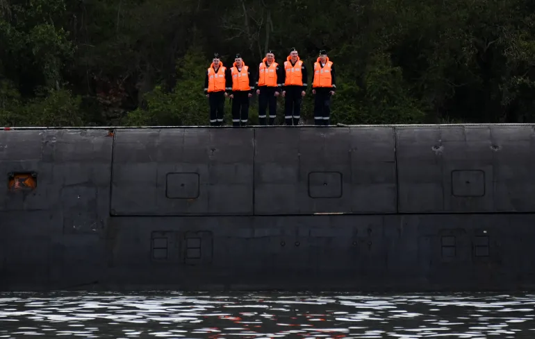 Russian navy fleet, including frigate, nuclear-powered sub, arrives in Cuba