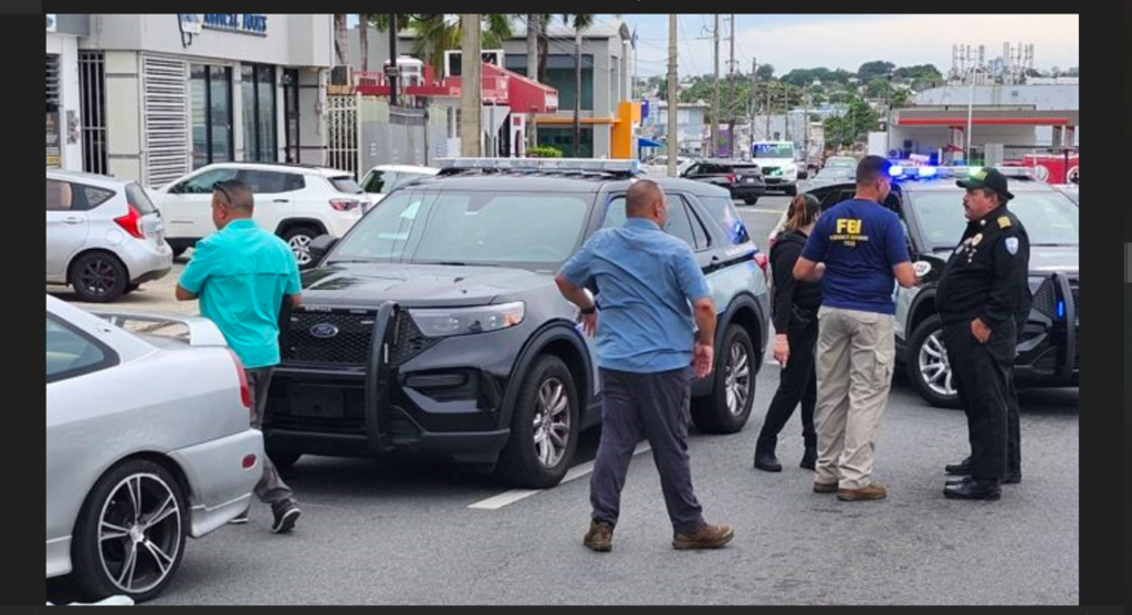 2 brazen bank robbers face charges in Puerto Rico