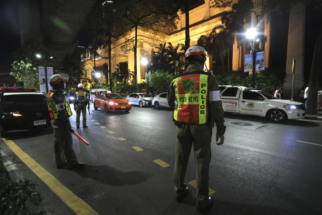 6 Vietnamese and American guests died of cyanide poisoning in luxury Bangkok hotel