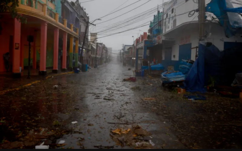 Hurricane Beryl batters Jamaica; 9 dead in Caribbean