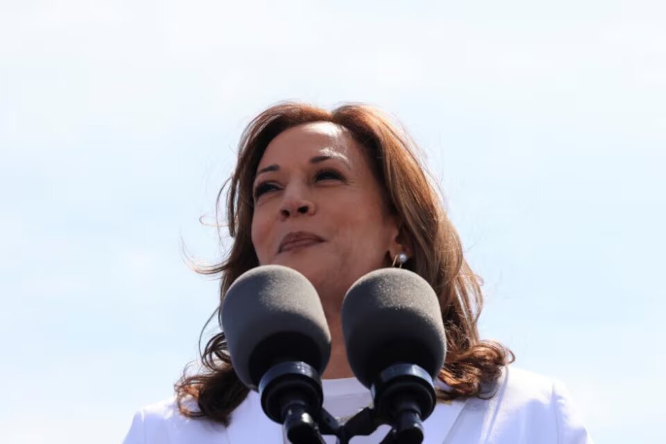 Harris leads Trump by 5 points in Ipsos poll