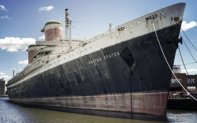 Florida beach city inks deal to acquire SS United States for reefing