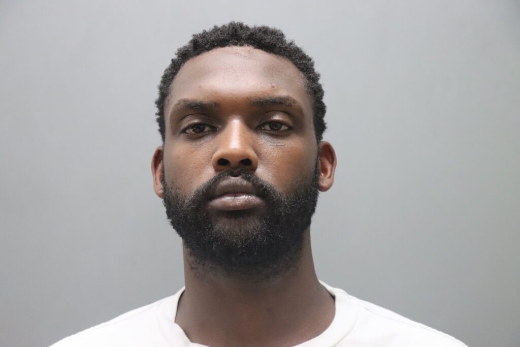 St. Thomas man accused of using someone else's credit card to buy a boat engine