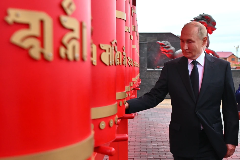 Putin arrives in Mongolia, a member of the ICC that issued an arrest warrant for him