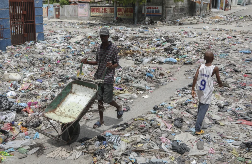 Jamaica to deploy a limited number of soldiers and police to help fight gangs in Haiti