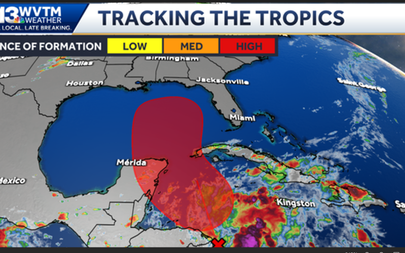 Increasing tropical threat between the Caribbean and Gulf this week