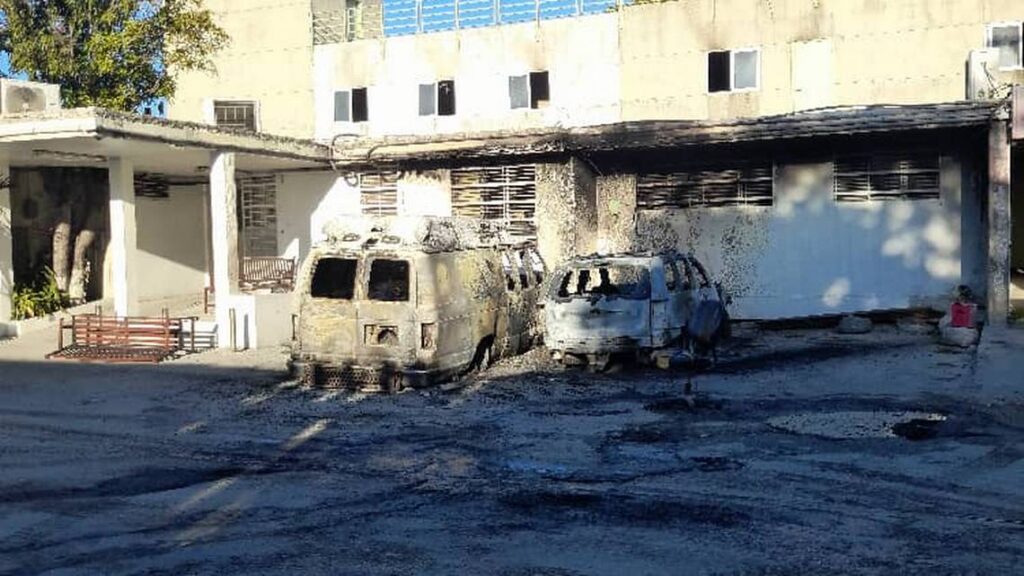 Key trauma center in Haiti goes up in flames after gangs attack with Molotov cocktails