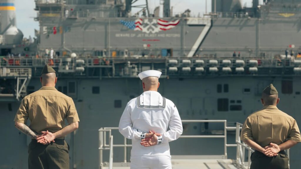 US orders amphibious squadron to deploy to southern Caribbean