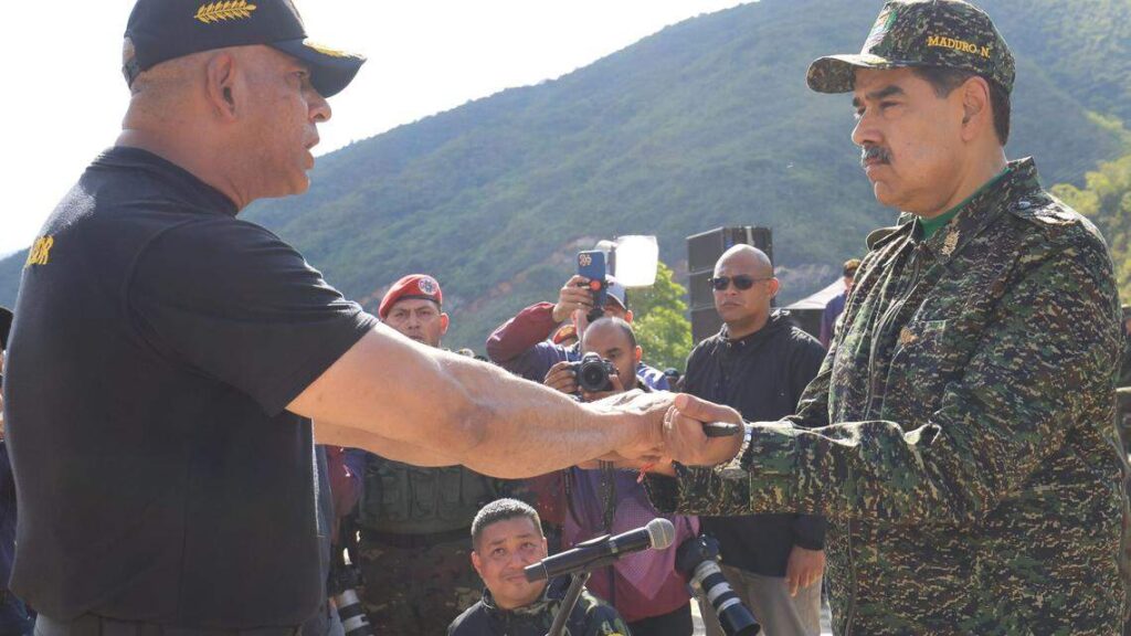 Venezuela activates 284 ‘battle fronts’ amid rising tensions with Washington