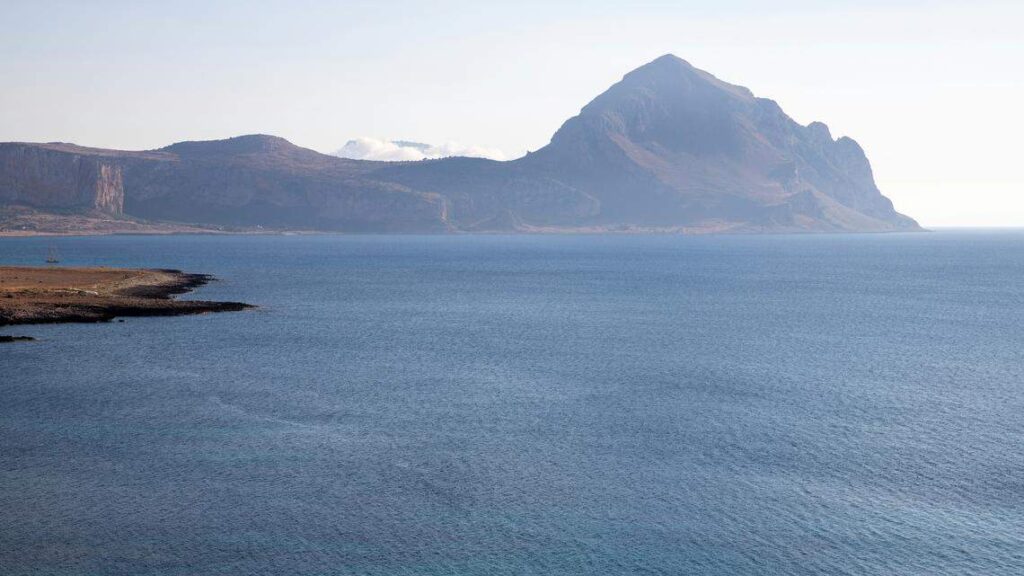 Divers find extraordinary Roman artifact from First Punic War off Italian coast