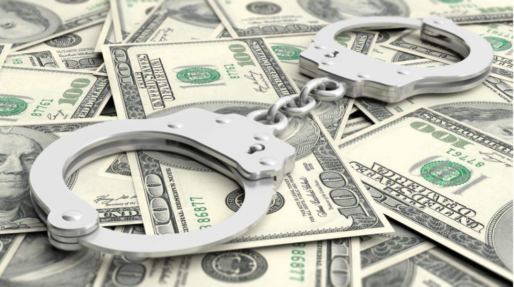 Birth mom scams couple during adoption process in $17K fraud