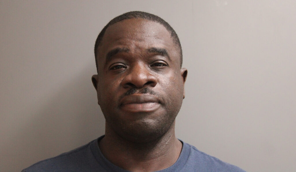 Couple battles over ‘appropriate workplace attire,’ leading to domestic violence charges