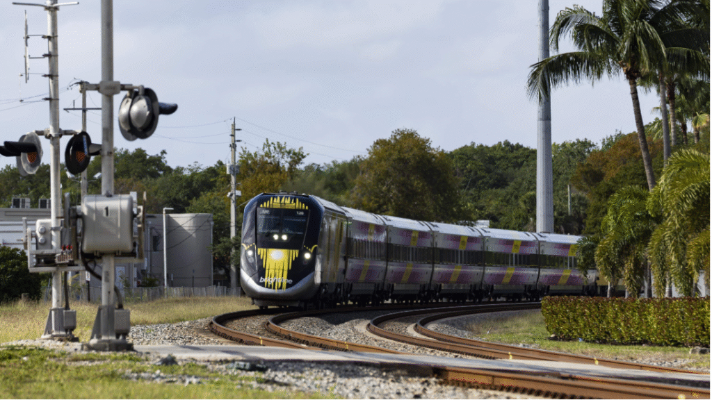 Man struck and killed by train in Pompano Beach