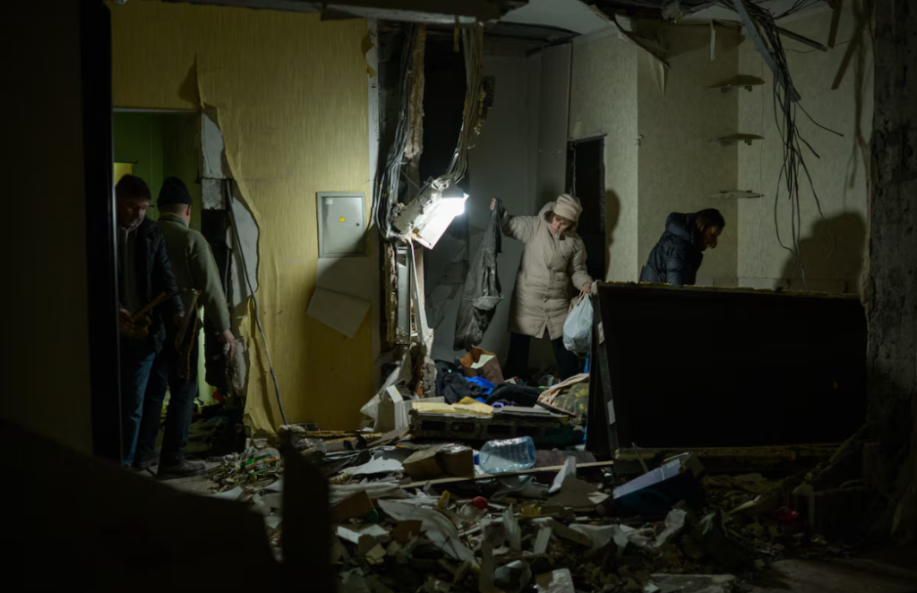 Zelenskiy to meet Trump in Florida for talks on Ukraine peace plan